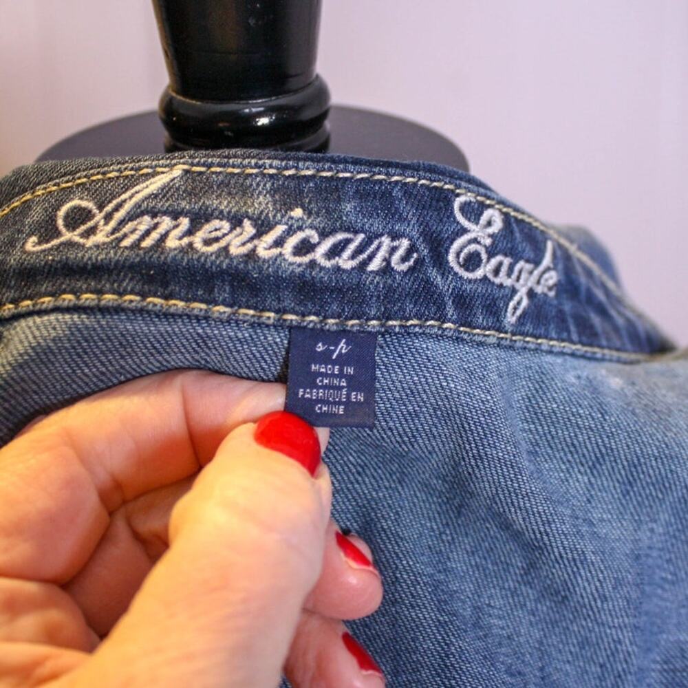 American Eagle Denim Jacket Button Front Classic … - image 3
